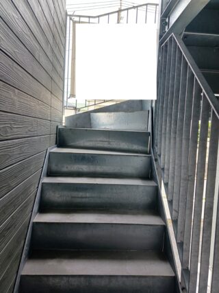 鉄骨階段