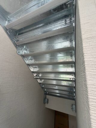 鉄骨階段